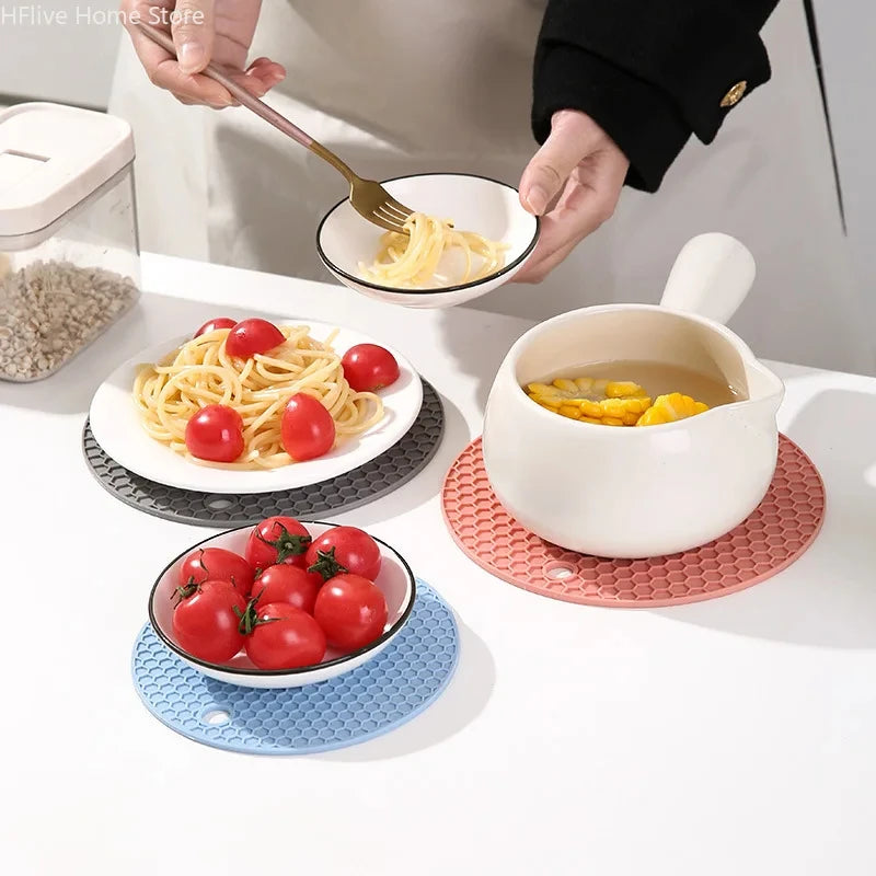 Multifunctional Kitchen Silicone Tableware Mat - Heat Resistant Coasters & Pot Holder