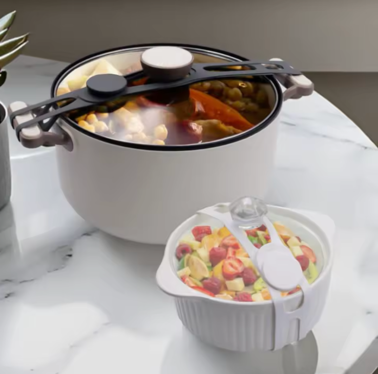 Adjustable Silicone Strap – Self-Locking Reusable Tie