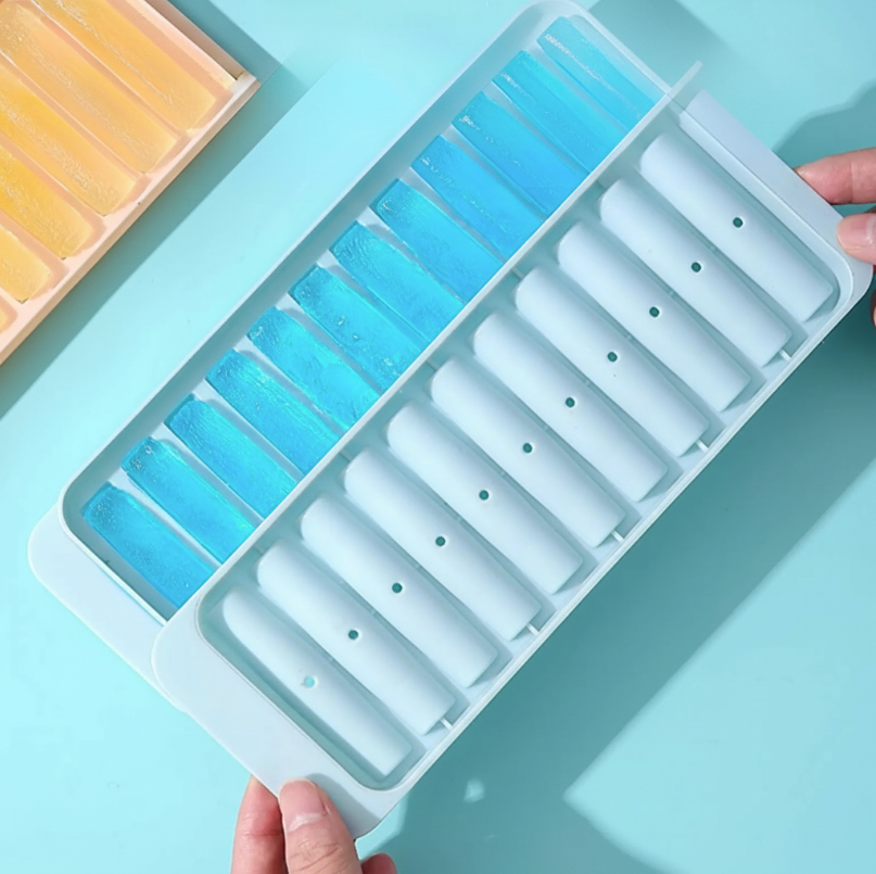 ChillStick Long Ice Cube Tray with Lid