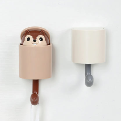 Cute Squirrel Surprise Wall Hook (2pcs)