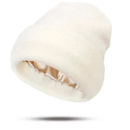 Satin-Lined Slouchy Beanie – Anti-Static Winter Hat for Sleep & Everyday Wear
