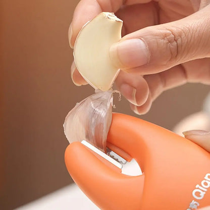 GarliPro 3-in-1 Garlic Peeler Tool | Easy Peel, Stem Remover & Scraper